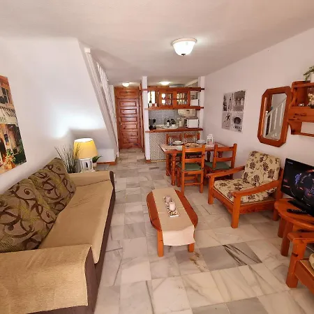 Duplex No 6 Directly At The Sea And Beach, Heated Pool, Wifi, Terrace * Playa de las Americas (Tenerife)