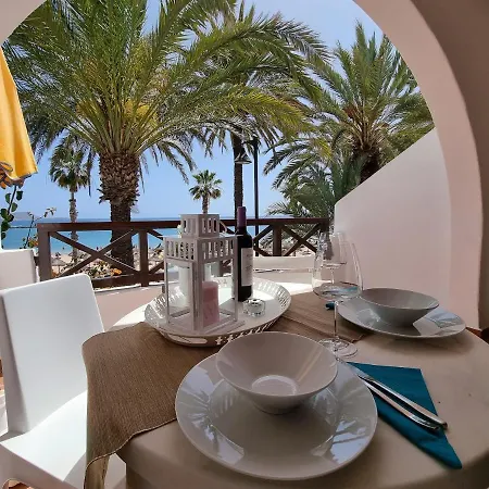 Duplex No 6 Directly At The Sea And Beach, Heated Pool, Wifi, Terrace Apartment *