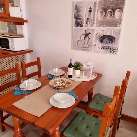 Duplex No 6 Directly At The Sea And Beach, Heated Pool, Wifi, Terrace Playa de las Americas (Tenerife)