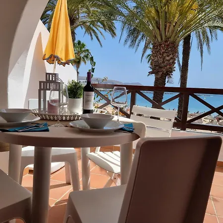 Apartment Duplex No 6 Directly At The Sea And Beach, Heated Pool, Wifi, Terrace Playa de las Americas (Tenerife)