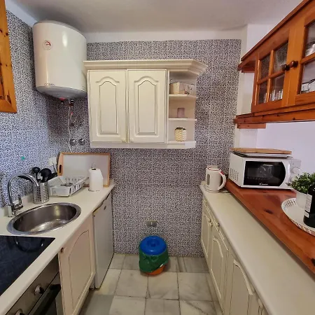 Duplex No 6 Directly At The Sea And Beach, Heated Pool, Wifi, Terrace